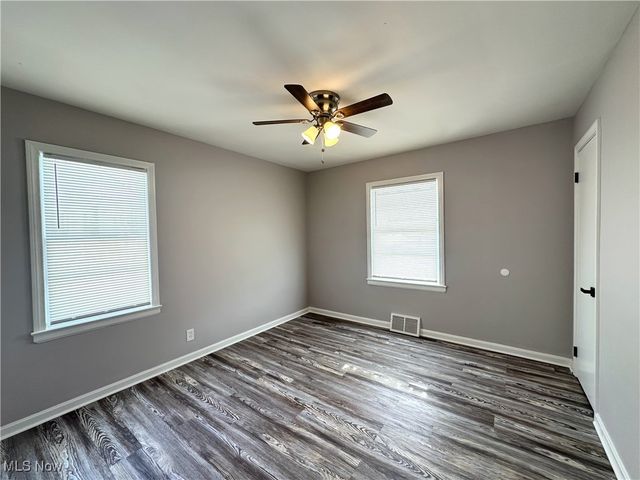 19931 Raymond Street, Maple Heights, OH 44137