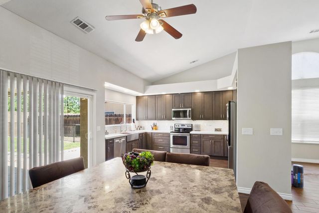 4921 Sun Brook Dr, Salida, CA 95368