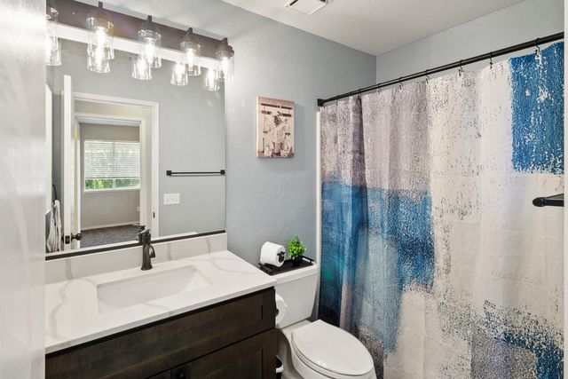 4921 Sun Brook Dr, Salida, CA 95368