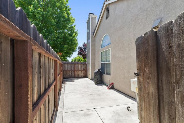 4921 Sun Brook Dr, Salida, CA 95368