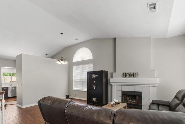 4921 Sun Brook Dr, Salida, CA 95368