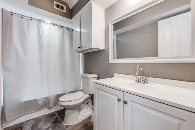 6610 Eastridge Drive 114, Dallas, TX 75231