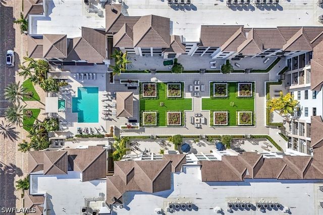 1135 3rd AVE S 518, Naples, FL 34102