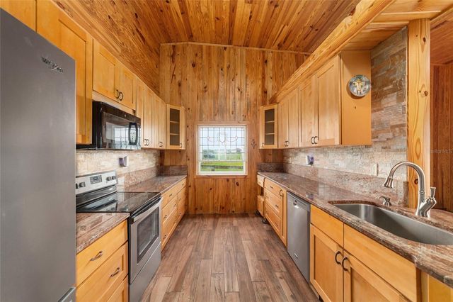 2035 NW 150TH AVENUE, Ocala, FL 34482