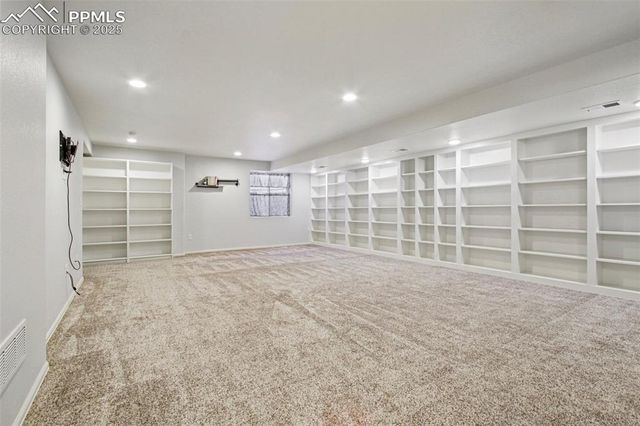 934 Cliffrose Way, Severance, CO 80550