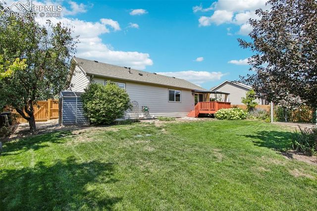 934 Cliffrose Way, Severance, CO 80550