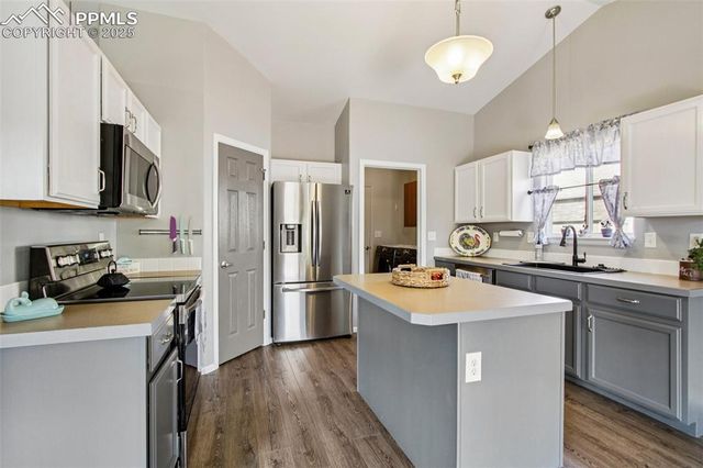 934 Cliffrose Way, Severance, CO 80550