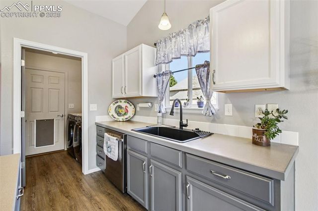 934 Cliffrose Way, Severance, CO 80550