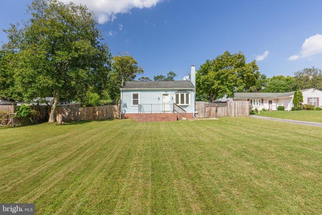 1852 CEDAR DR, Severn, MD 21144