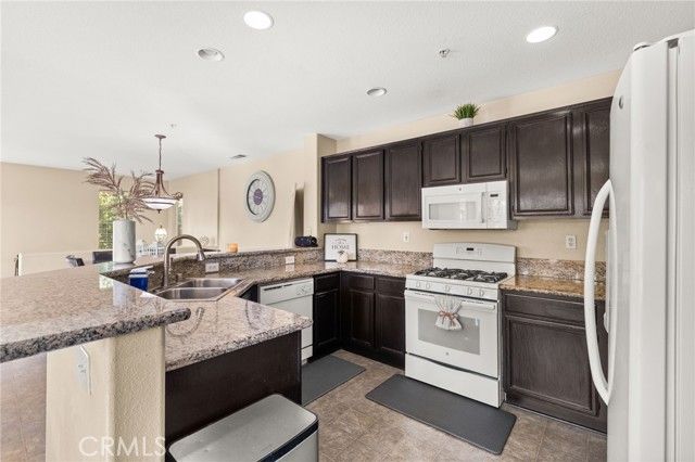 39942 Alpine Union C, Murrieta, CA 92563