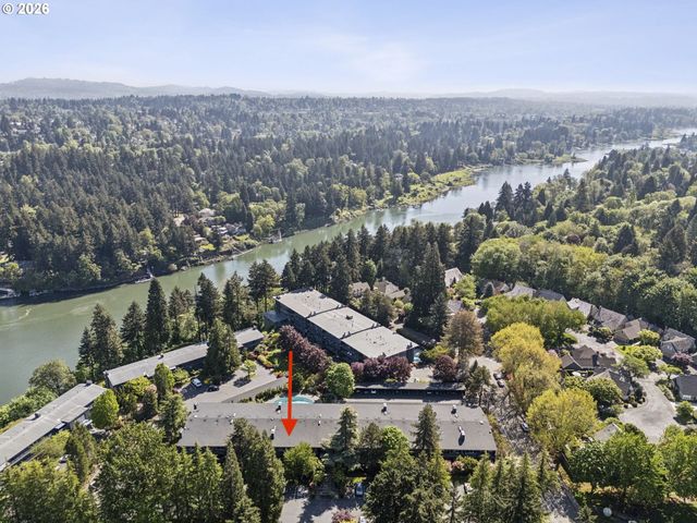 16250 PACIFIC Hwy, Lake Oswego, OR 97034