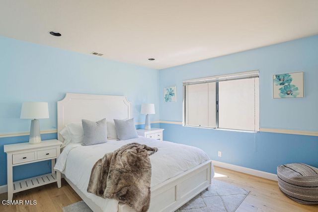 591 Hawks Bill Place, Simi Valley, CA 93065