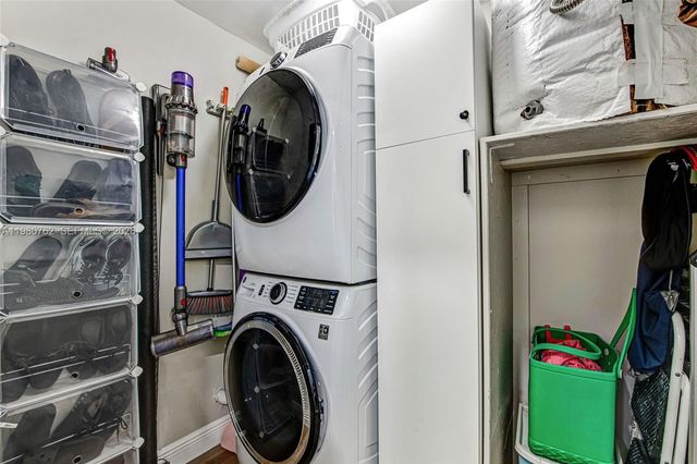 2800 SW 87th Ave 1111, Davie, FL 33328