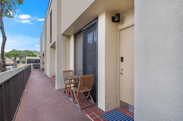 2800 SW 87th Ave 1111, Davie, FL 33328