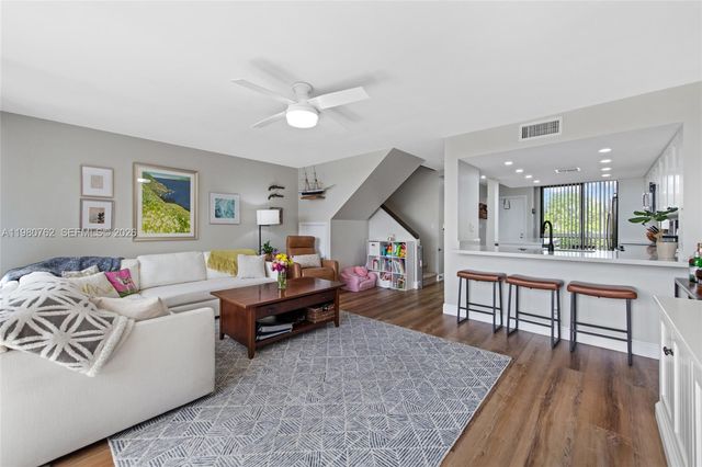 2800 SW 87th Ave 1111, Davie, FL 33328