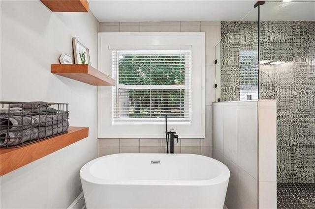 1853 Beecher Road, Atlanta, GA 30310