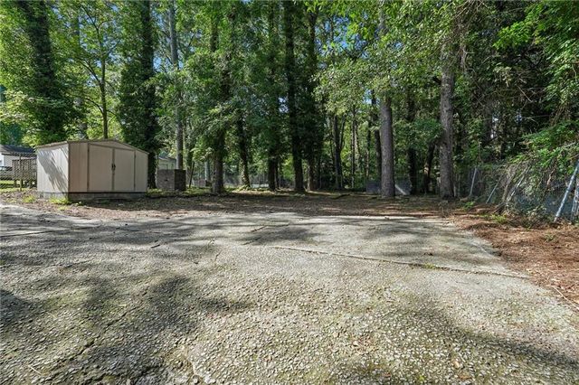1853 Beecher Road, Atlanta, GA 30310