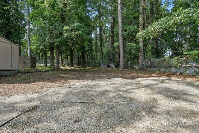 1853 Beecher Road, Atlanta, GA 30310