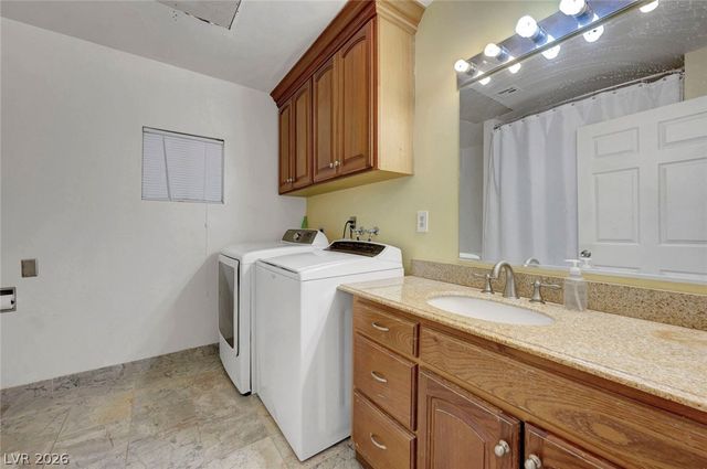 5300 South Corrine Street, Pahrump, NV 89048