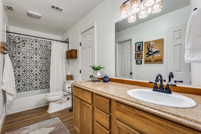 2982 Fm 2194, Farmersville, TX 75442