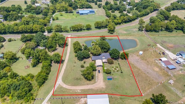 2982 Fm 2194, Farmersville, TX 75442