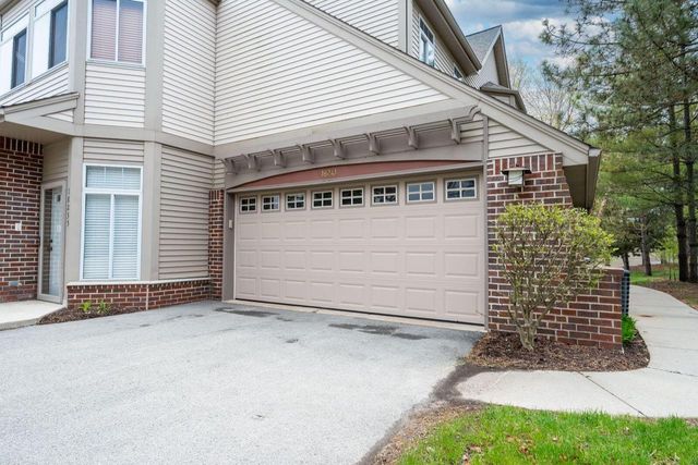 18241 Wisconsin AVENUE, Brookfield, WI 53045