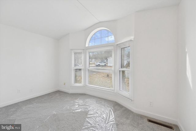 8 CHEROKEE LN, Honey Brook, PA 19344