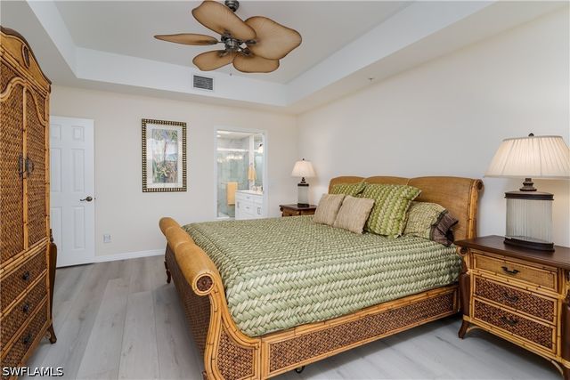 6700 Beach Resort DR 5, Naples, FL 34114