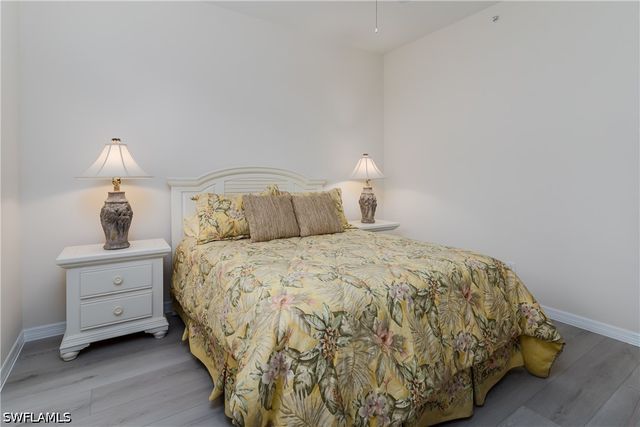 6700 Beach Resort DR 5, Naples, FL 34114