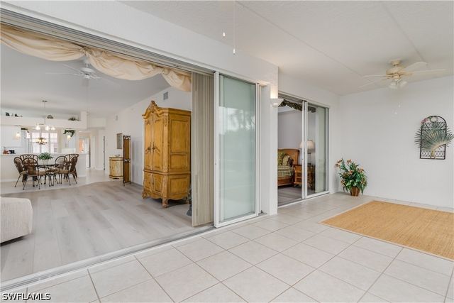 6700 Beach Resort DR 5, Naples, FL 34114