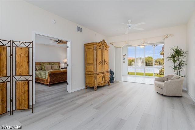 6700 Beach Resort DR 5, Naples, FL 34114