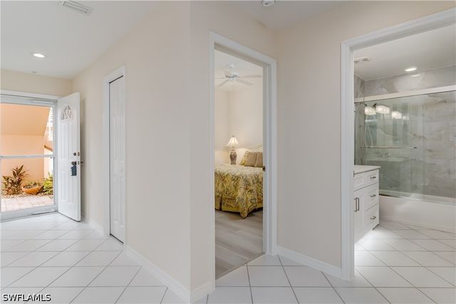 6700 Beach Resort DR 5, Naples, FL 34114