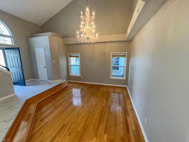 929 Thatcher WAY, Chesapeake, VA 23320