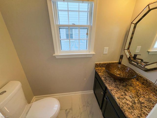 929 Thatcher WAY, Chesapeake, VA 23320