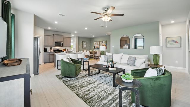 653 HARVEY Street, Grandview, TX 76050