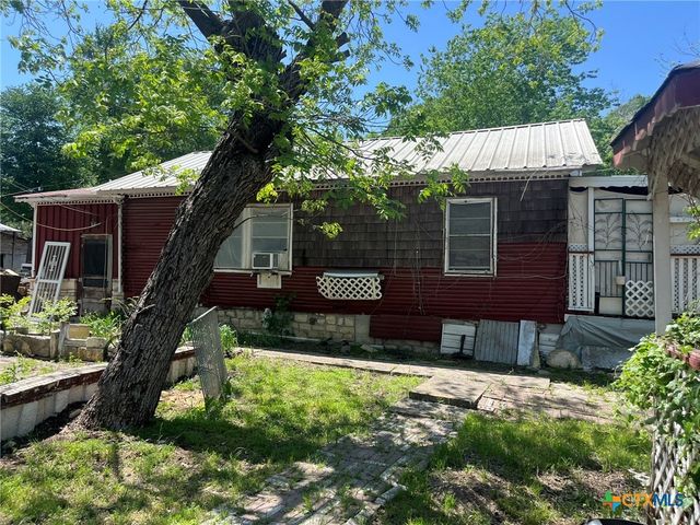 302 Kegley Street, Belton, TX 76513