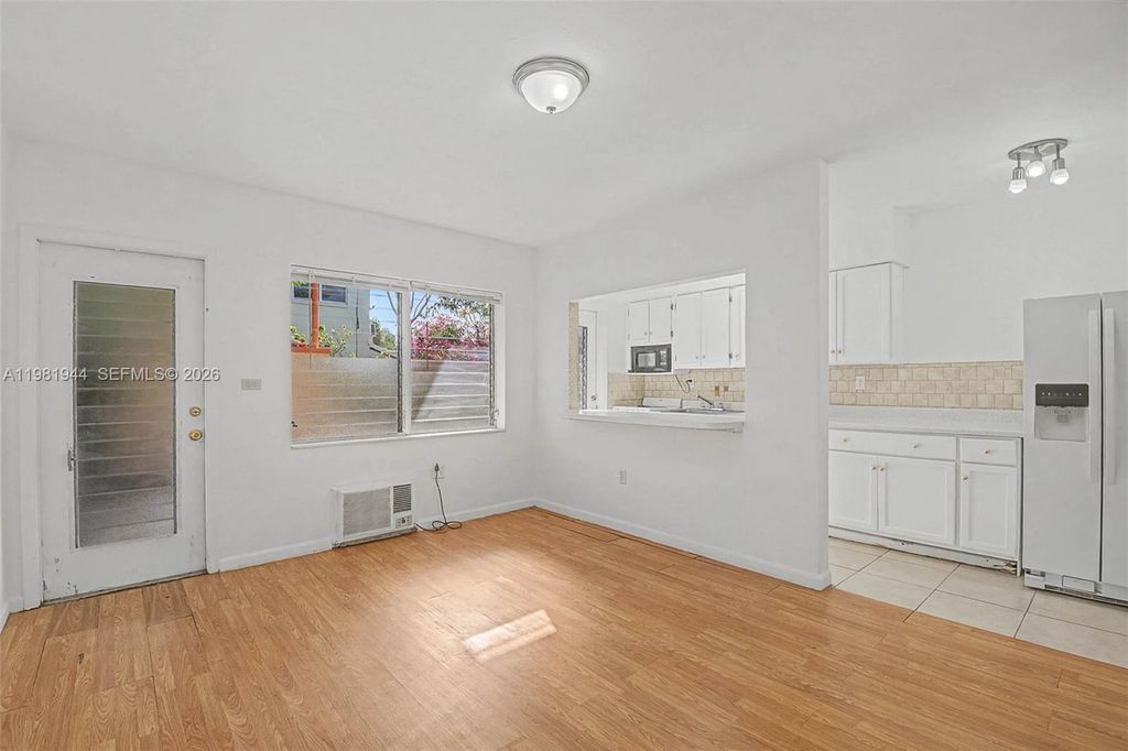 60 NW 79th St 1, Miami, FL 33150