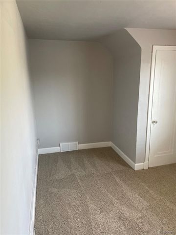 103 S. Jessie, Pontiac, MI 48342