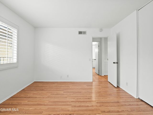 42841 W 15th Street #8, Lancaster, CA 93534