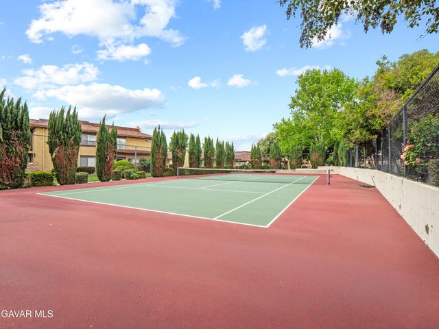 42841 W 15th Street #8, Lancaster, CA 93534