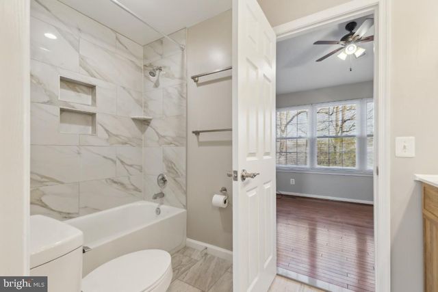 13085 CAROLYN FOREST DR, Woodbridge, VA 22192