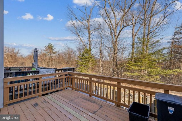 13085 CAROLYN FOREST DR, Woodbridge, VA 22192