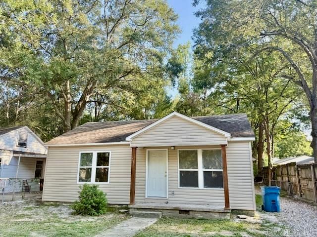 1511 E Sullenberger Avenue, Malvern, AR 72104