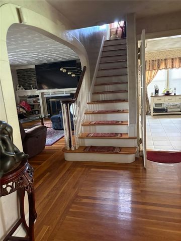 82 Killingly Street, Providence, RI 02909