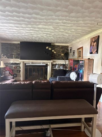 82 Killingly Street, Providence, RI 02909