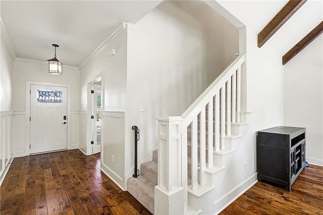 1213 Chancery Lane, Cave Springs, AR 72718
