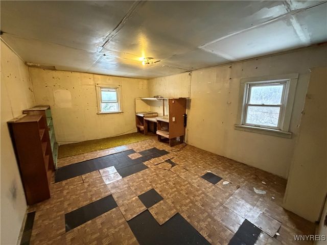 8470 Lapp Road, Clarence, NY 14032