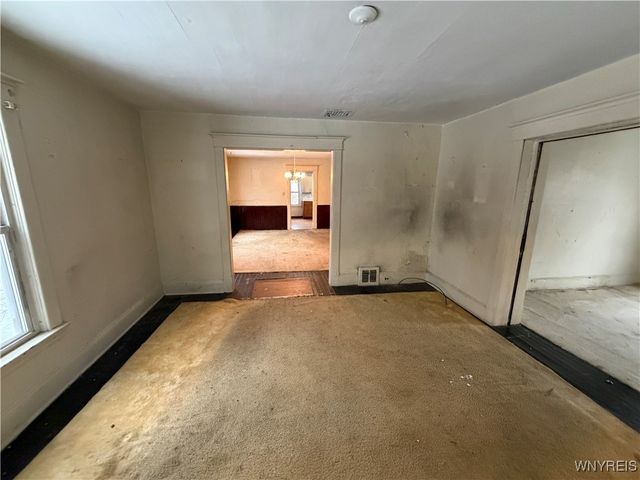 8470 Lapp Road, Clarence, NY 14032