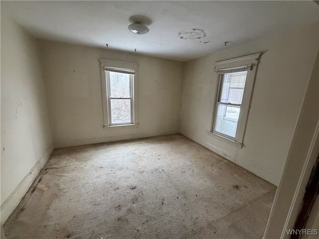 8470 Lapp Road, Clarence, NY 14032