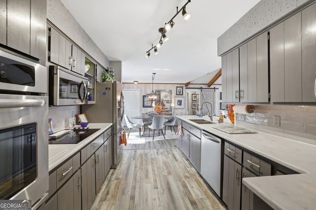 499 Ridgepole Drive, Sky Valley, GA 30537